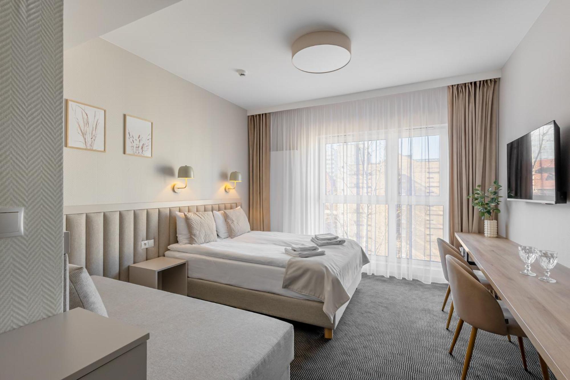 Apartamenty Wolnosci 6 Self Check-In 24H Познань Экстерьер фото